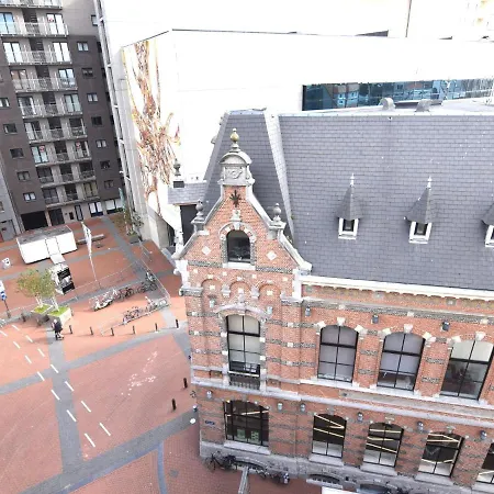 In A Location Apartament *